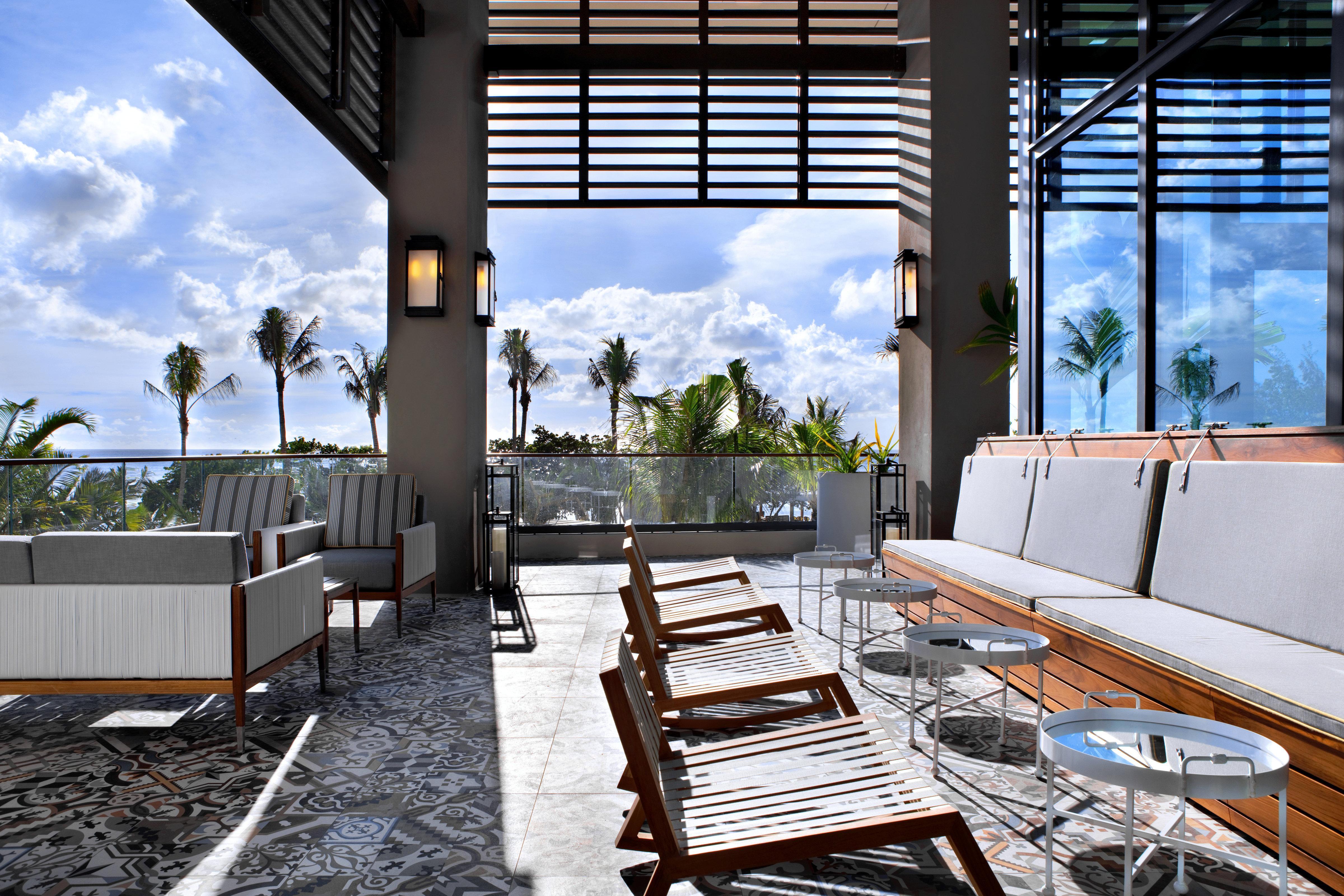 Kimpton Seafire Resort + Spa By Ihg West Bay Екстер'єр фото