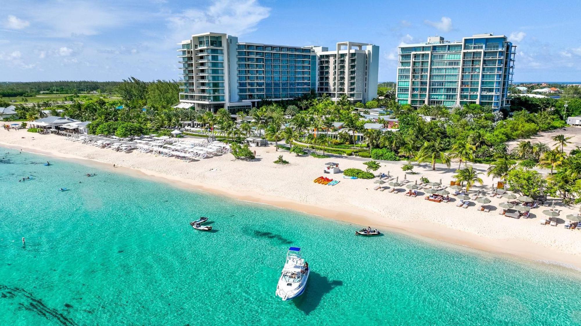 Kimpton Seafire Resort + Spa By Ihg West Bay Екстер'єр фото